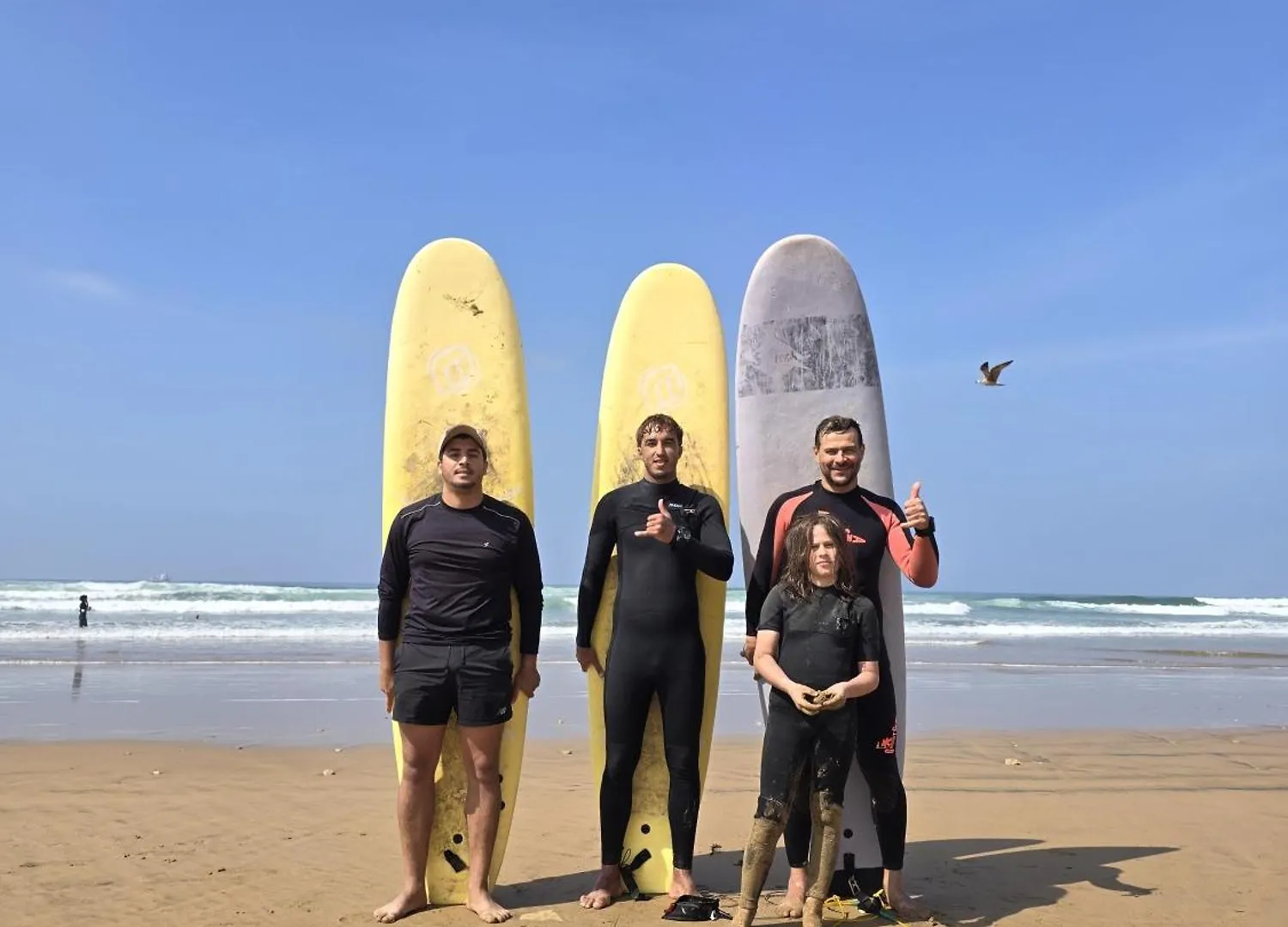 לינה וארוחת בוקר אגאדיר Openwaves Surf House