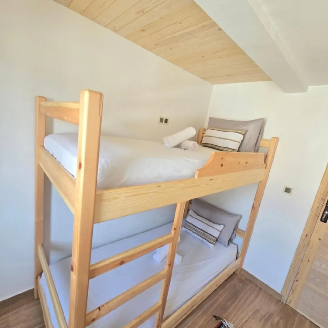 Bed and Breakfast Openwaves Surf House Agadir
